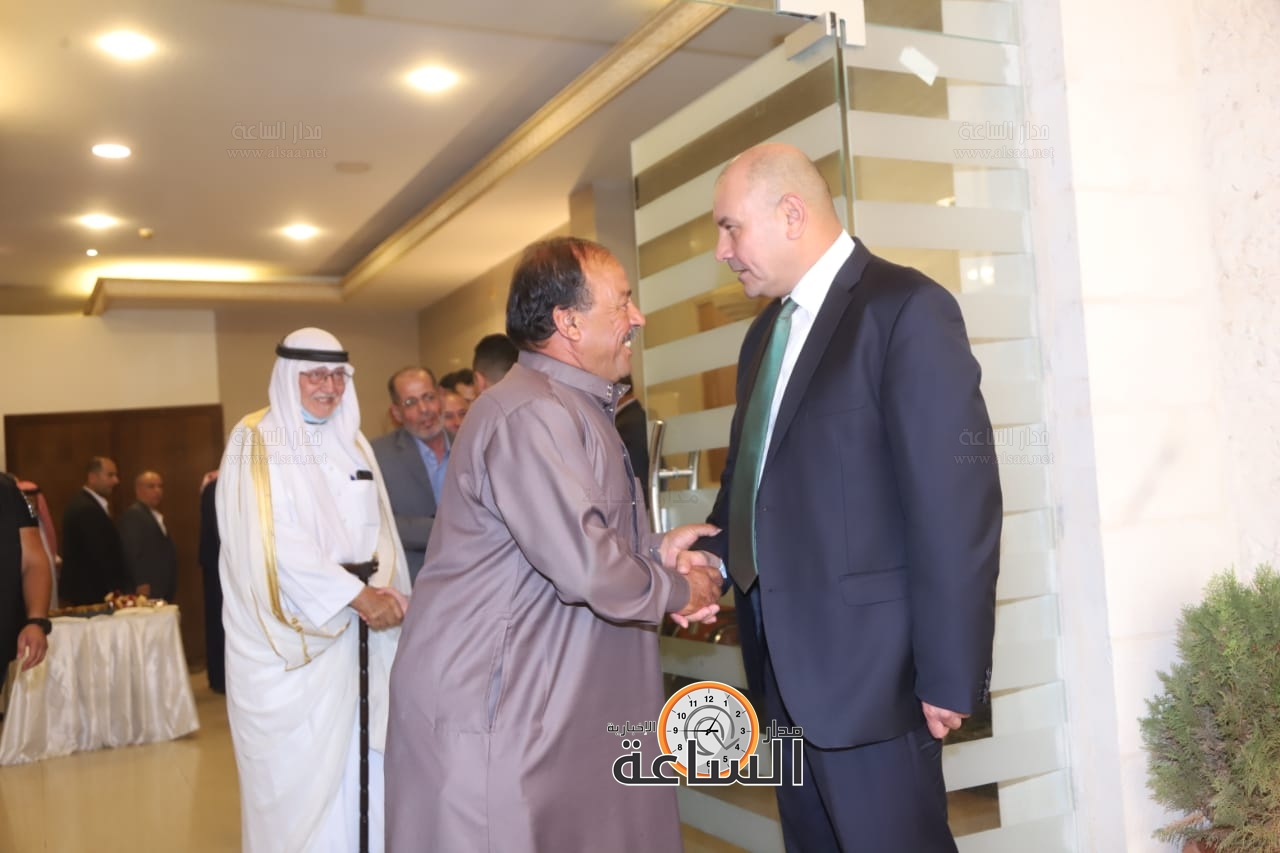 Madar Al-Saa Images 0.984627343090578