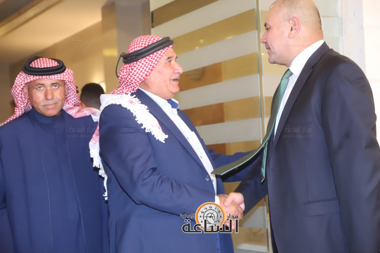 Madar Al-Saa Images 0.6842844864037845