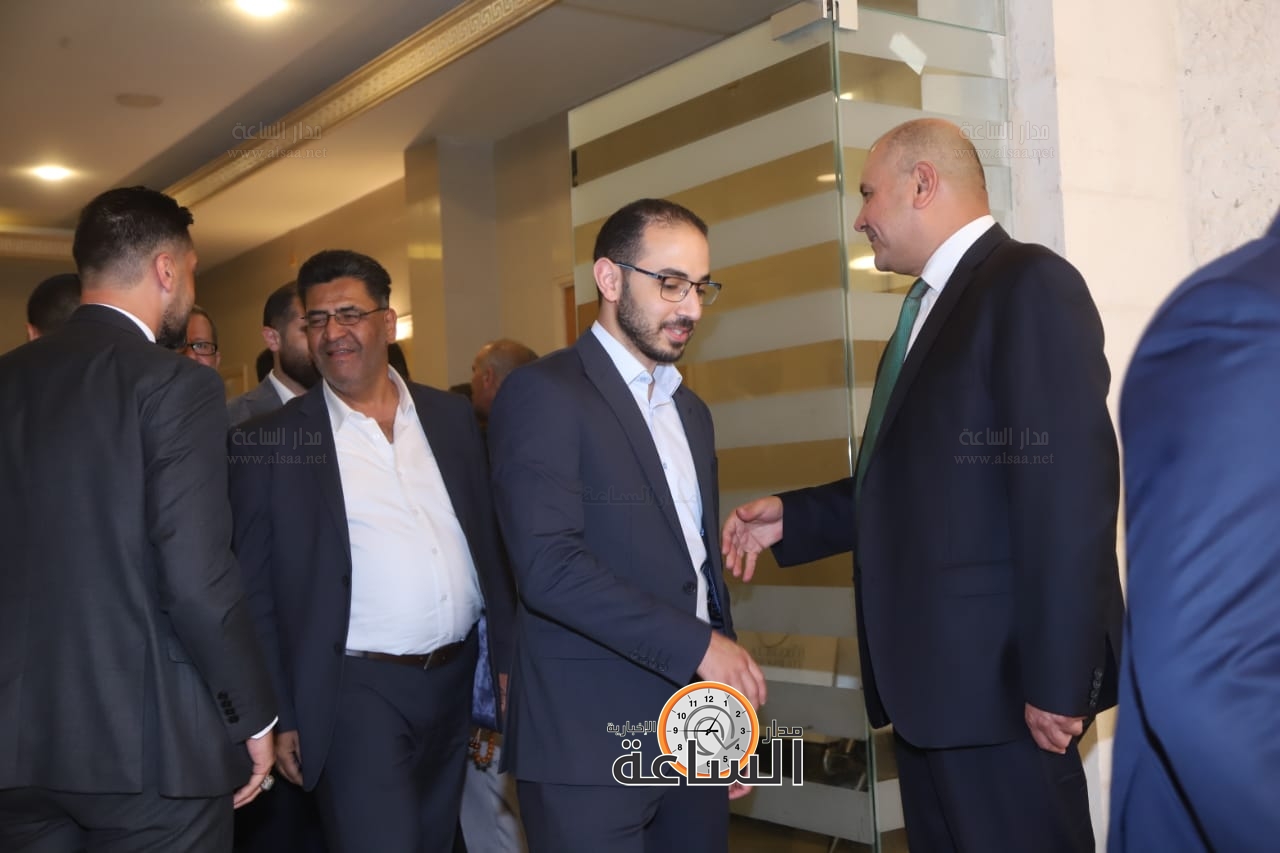 Madar Al-Saa Images 0.6423321022111186