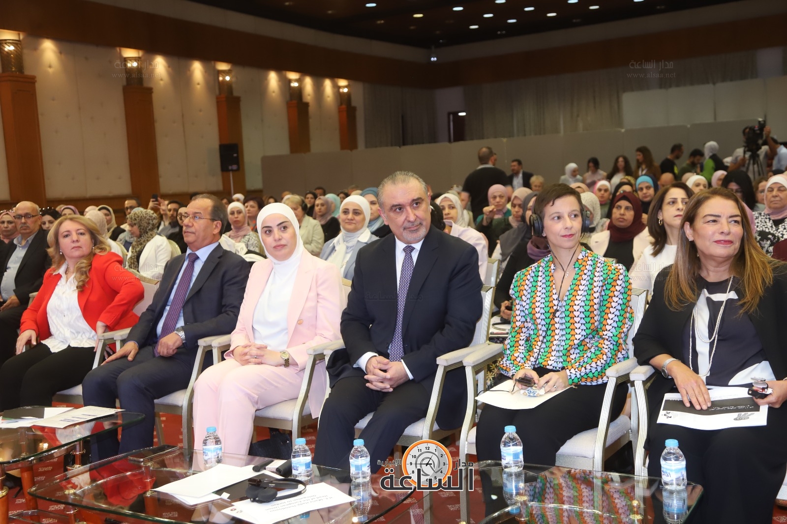 Madar Al-Saa Images 0.6973796021052621