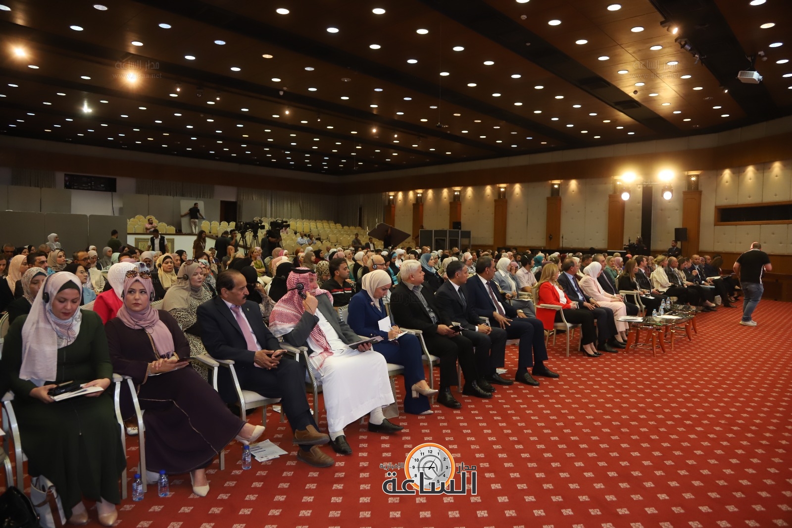 Madar Al-Saa Images 0.08200147494681231