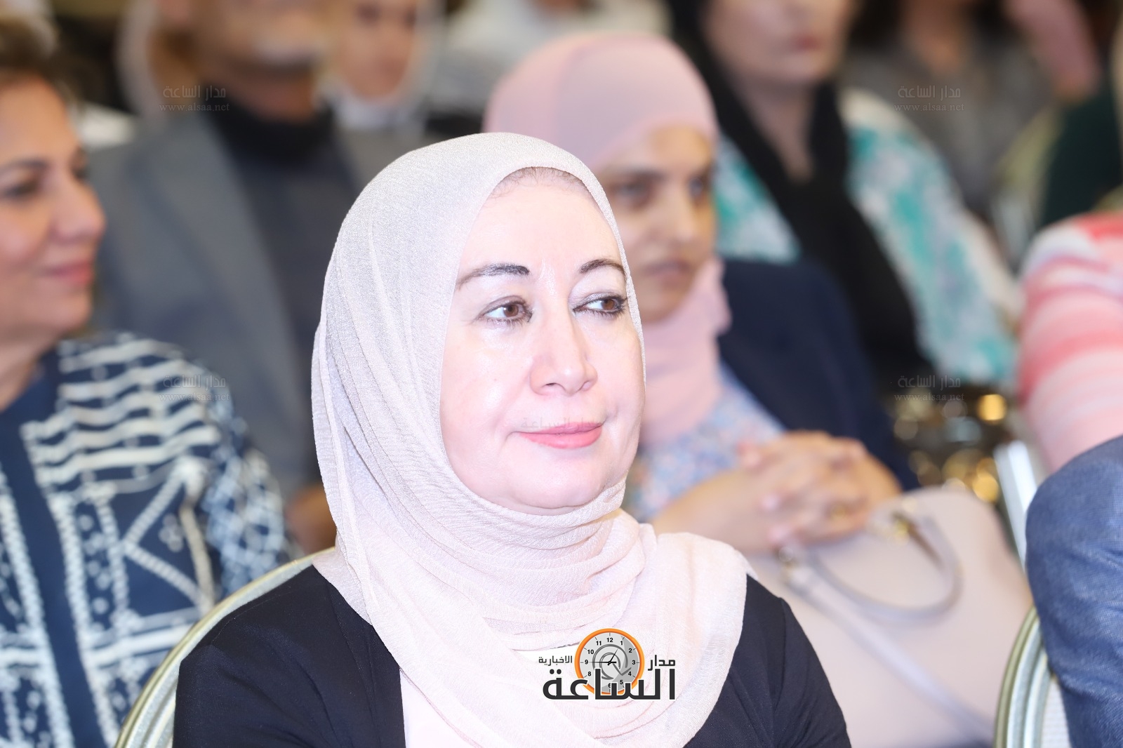 Madar Al-Saa Images 0.02211906460957036