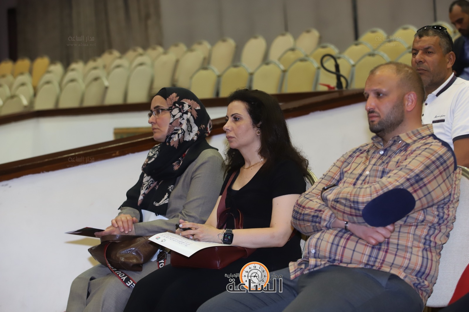 Madar Al-Saa Images 0.5312843338863713