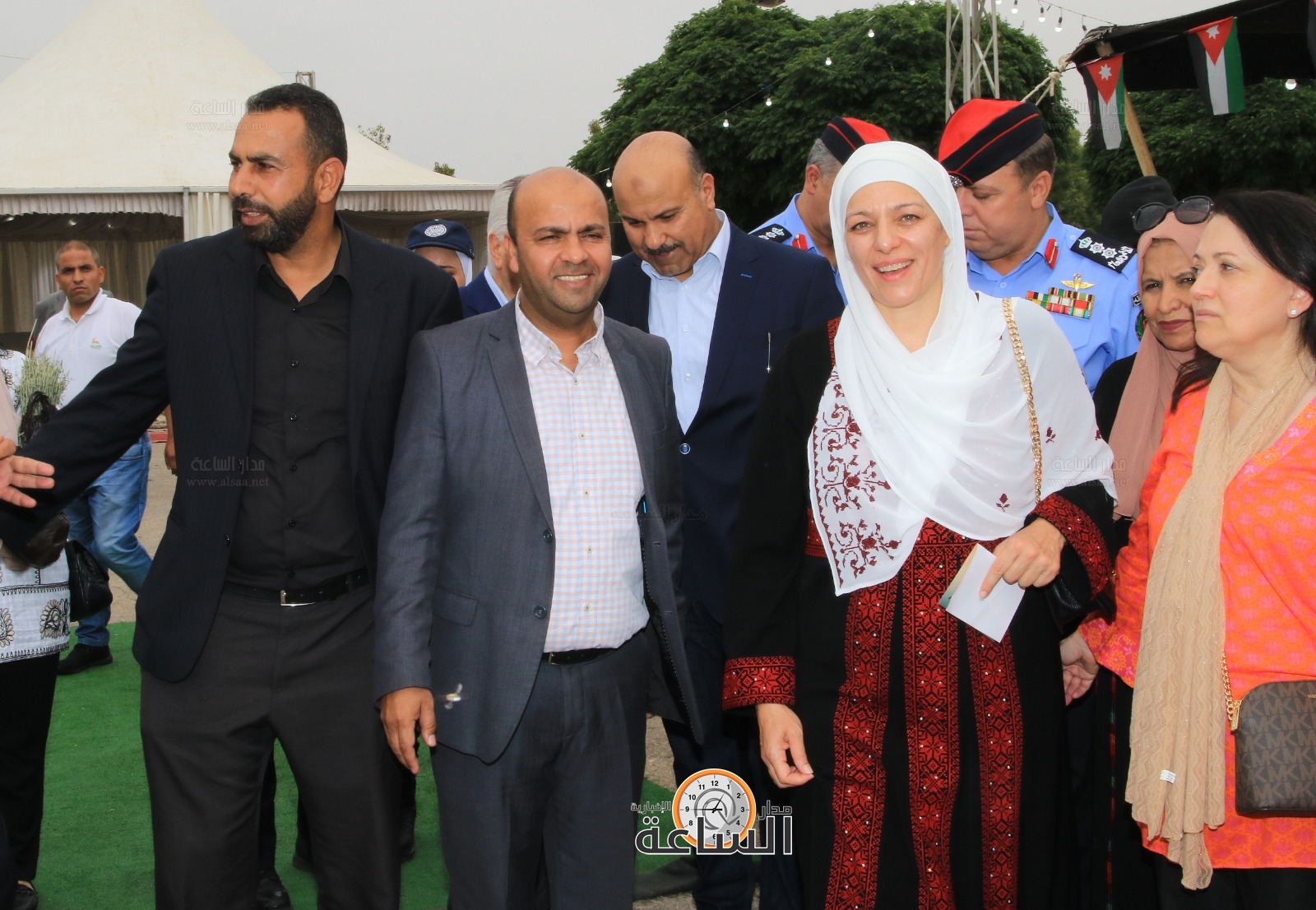 Madar Al-Saa Images 0.9783754313982844