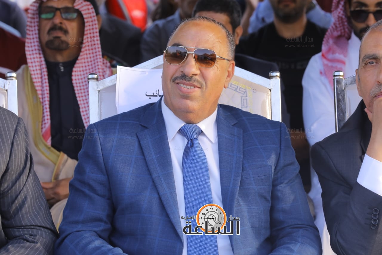 Madar Al-Saa Images 0.3793125139575817