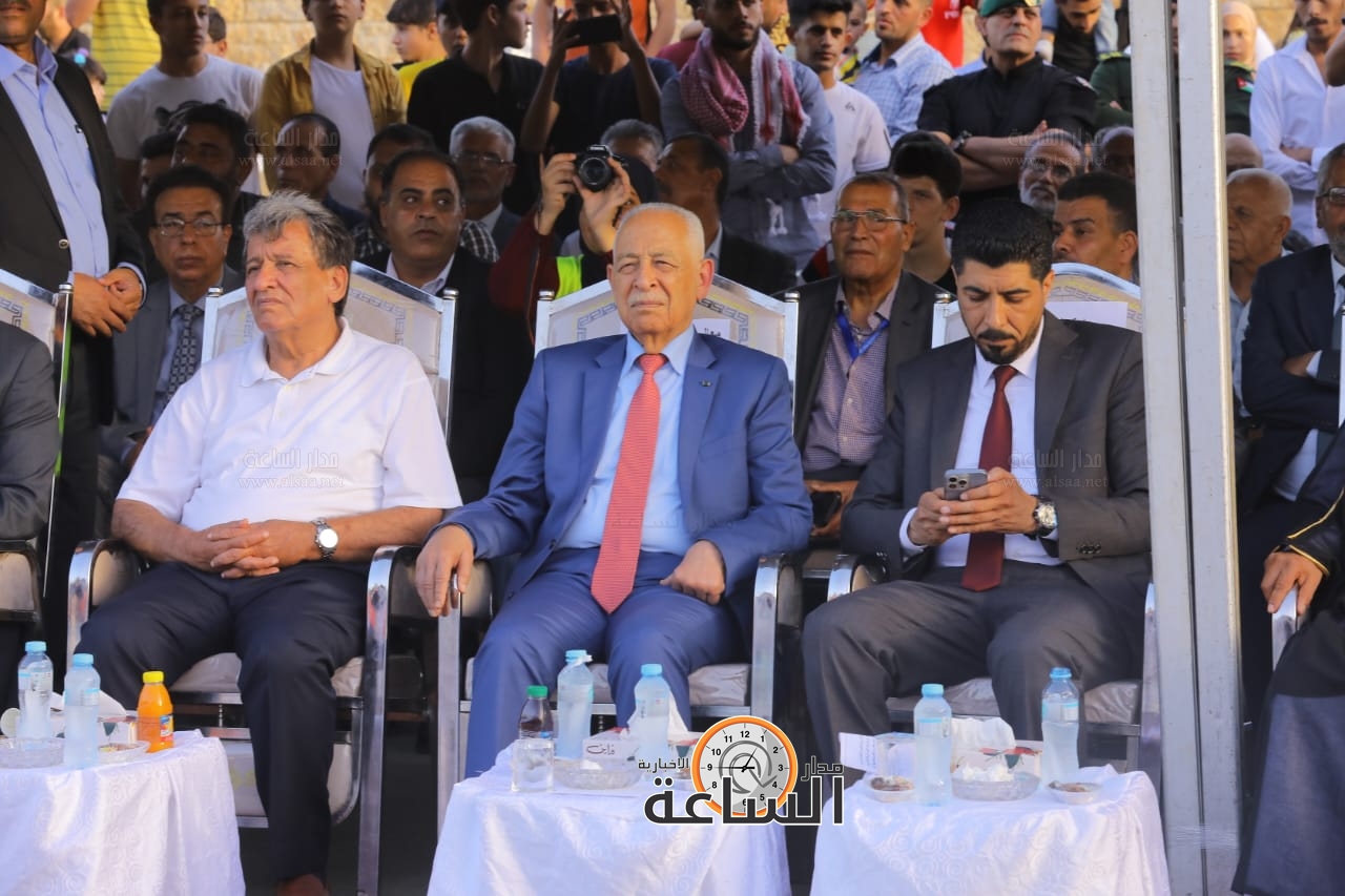 Madar Al-Saa Images 0.08081560815900901