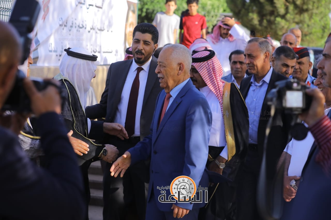 Madar Al-Saa Images 0.41863333655330415