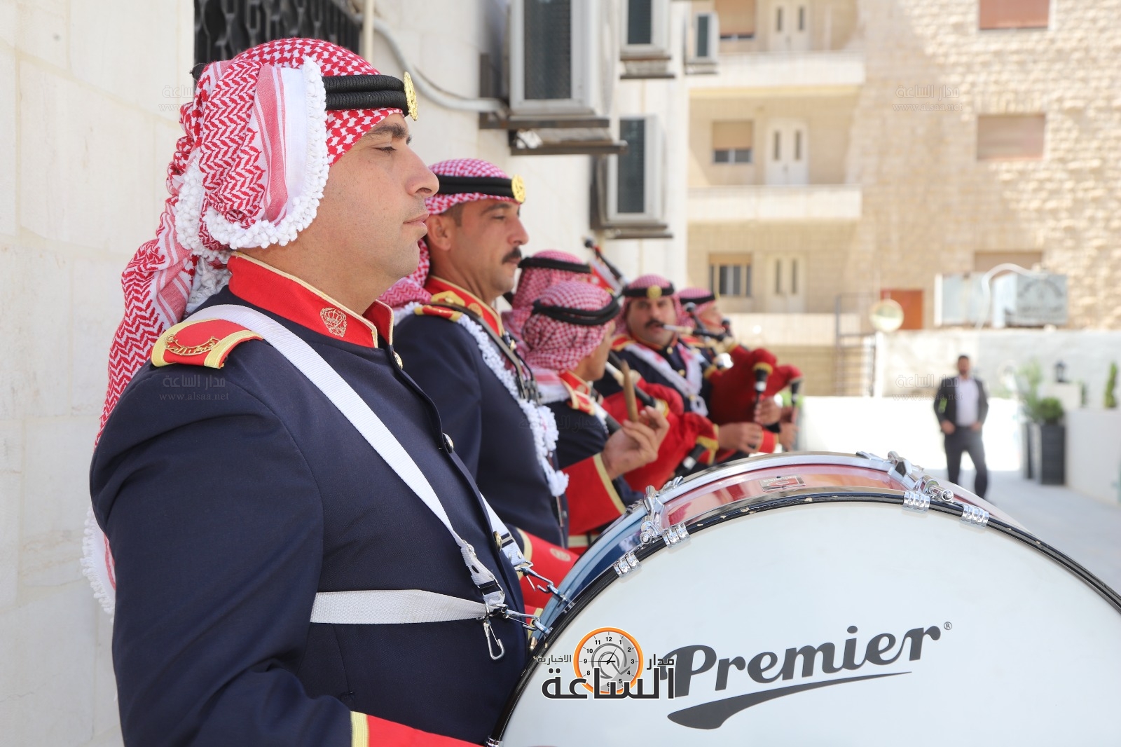 Madar Al-Saa Images 0.7487502498342953