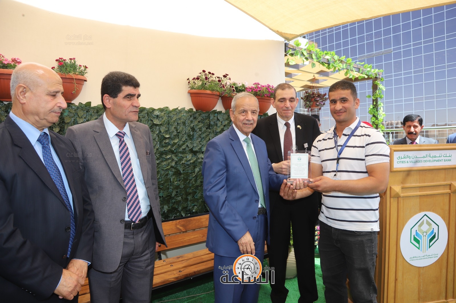 Madar Al-Saa Images 0.2710131804051137