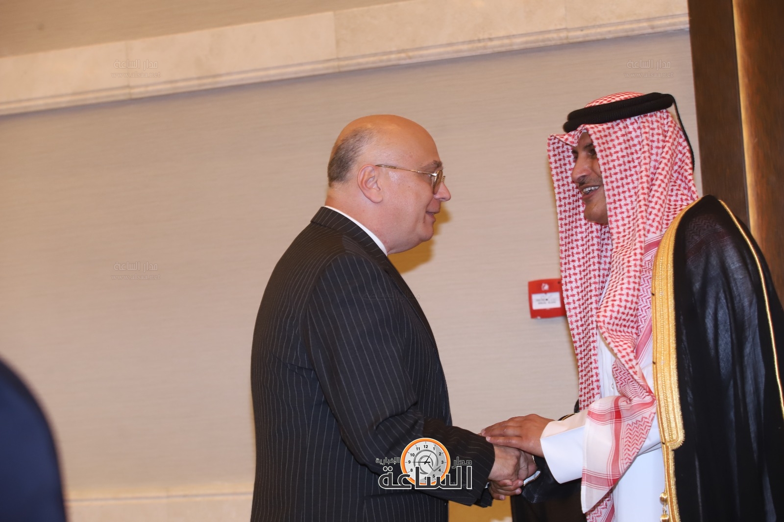 Madar Al-Saa Images 0.8824104463333277