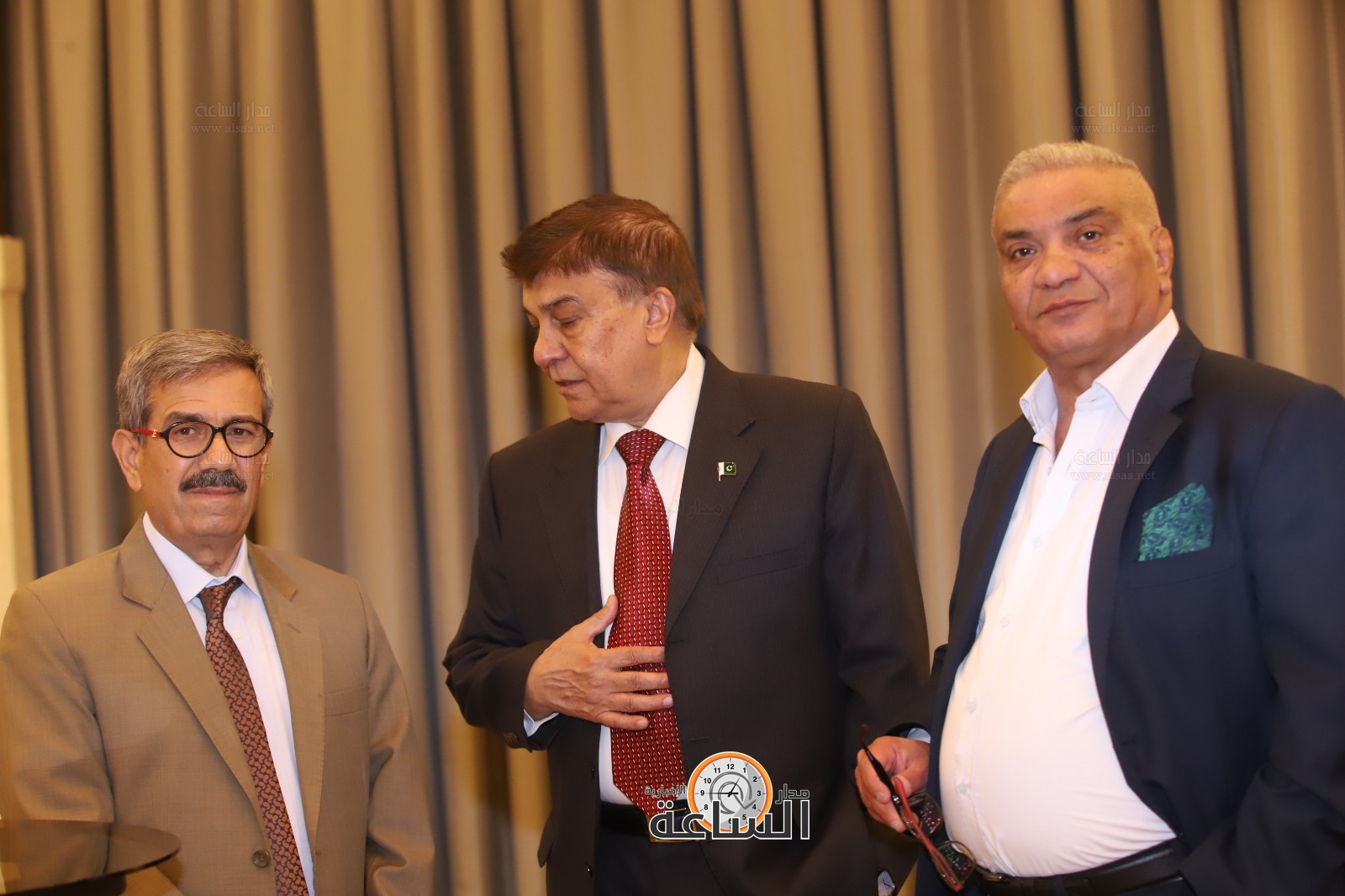 Madar Al-Saa Images 0.9687966773634615