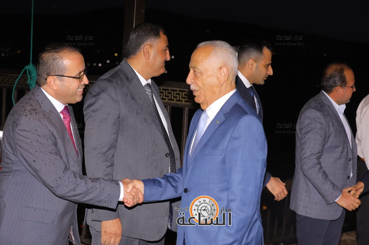 Madar Al-Saa Images 0.37517100581520413