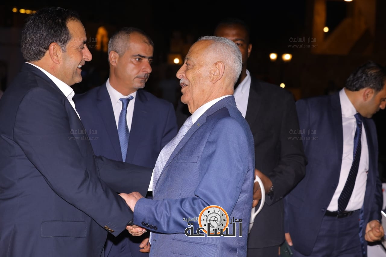 Madar Al-Saa Images 0.89791324905971