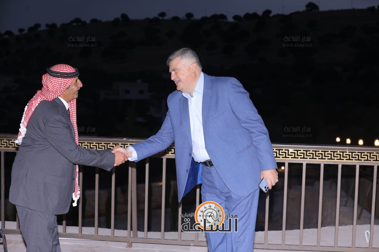 Madar Al-Saa Images 0.48059887377650656