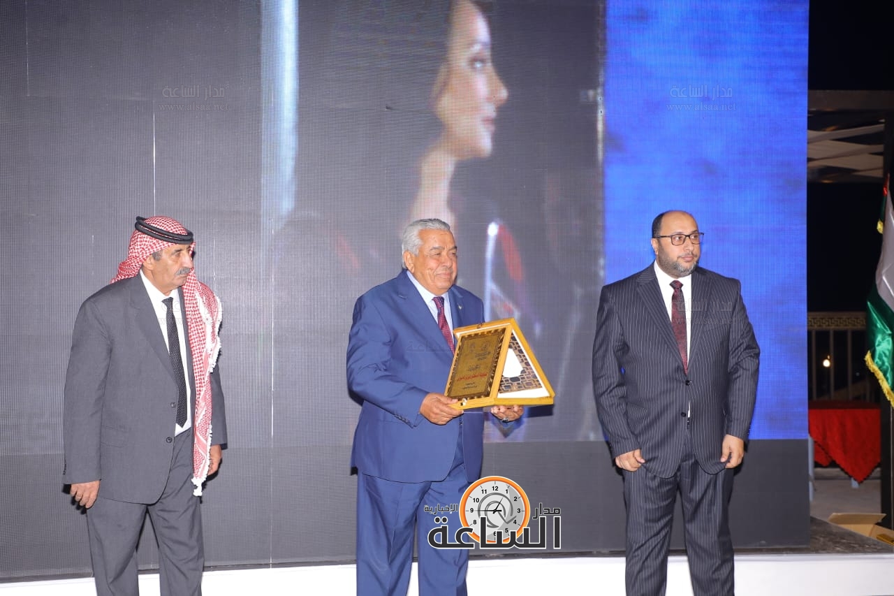 Madar Al-Saa Images 0.2032274359440709