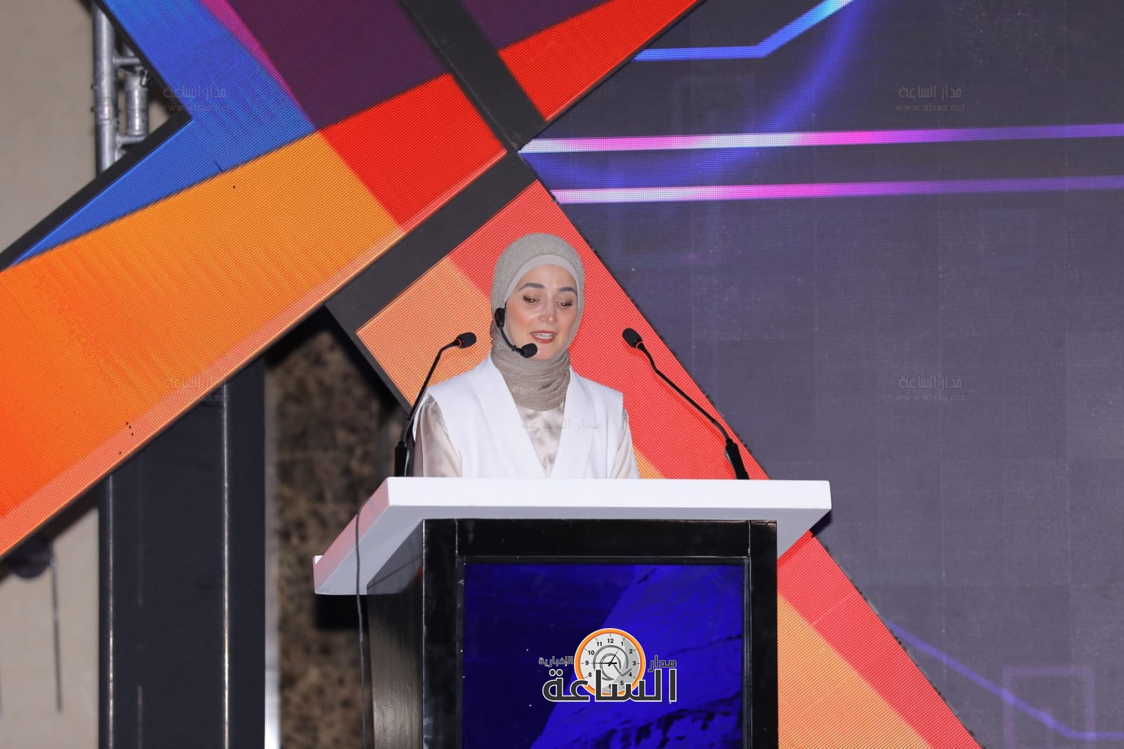 Madar Al-Saa Images 0.9859472574338168