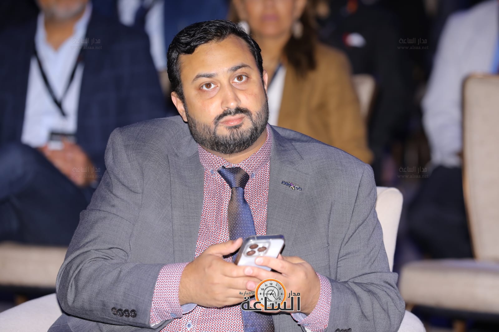 Madar Al-Saa Images 0.0987401687020274