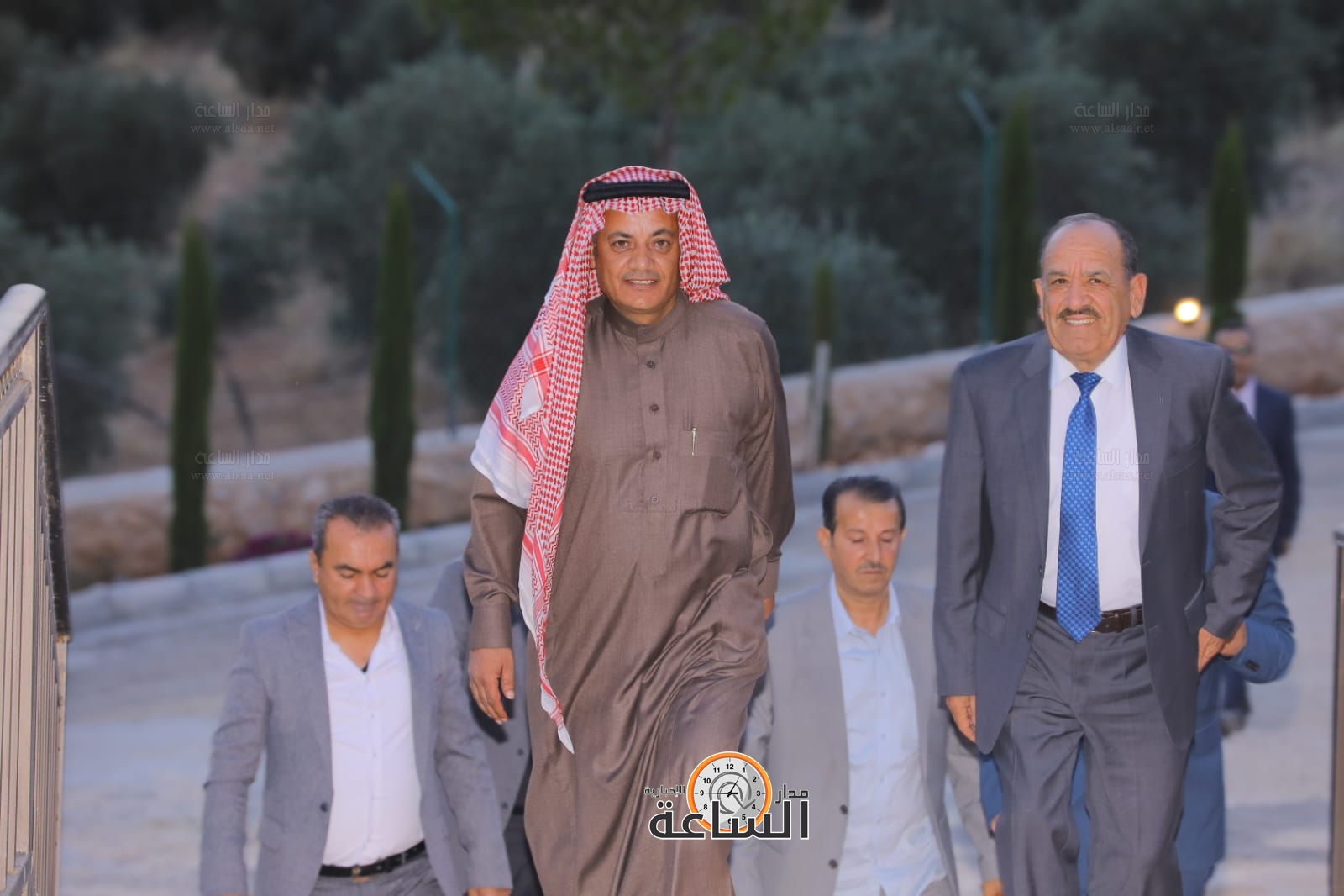 Madar Al-Saa Images 0.25318242554439196