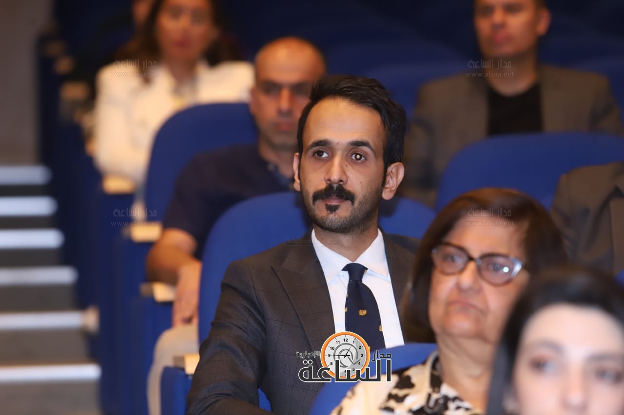 Madar Al-Saa Images 0.144346819046836