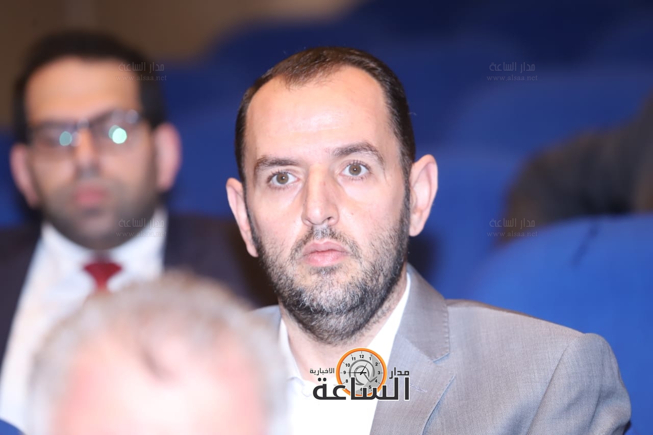 Madar Al-Saa Images 0.7248076549110234