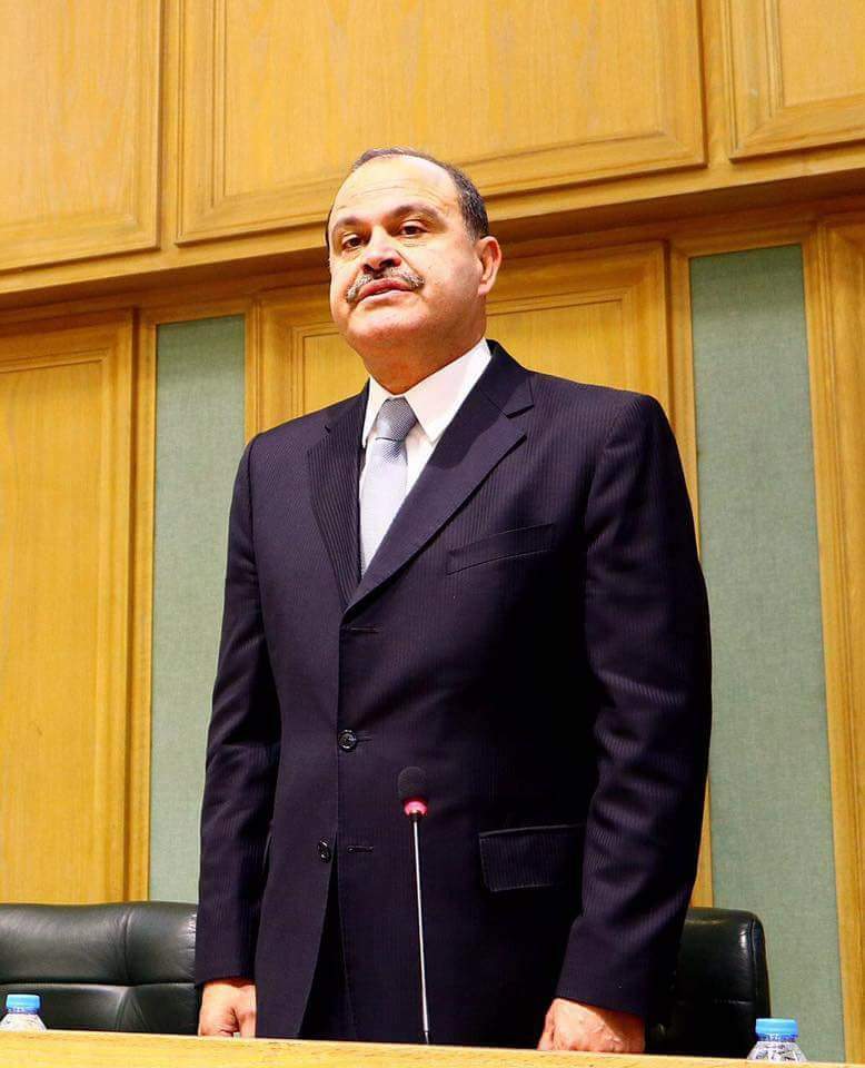 Madar Al-Saa Images 0.888120205910135