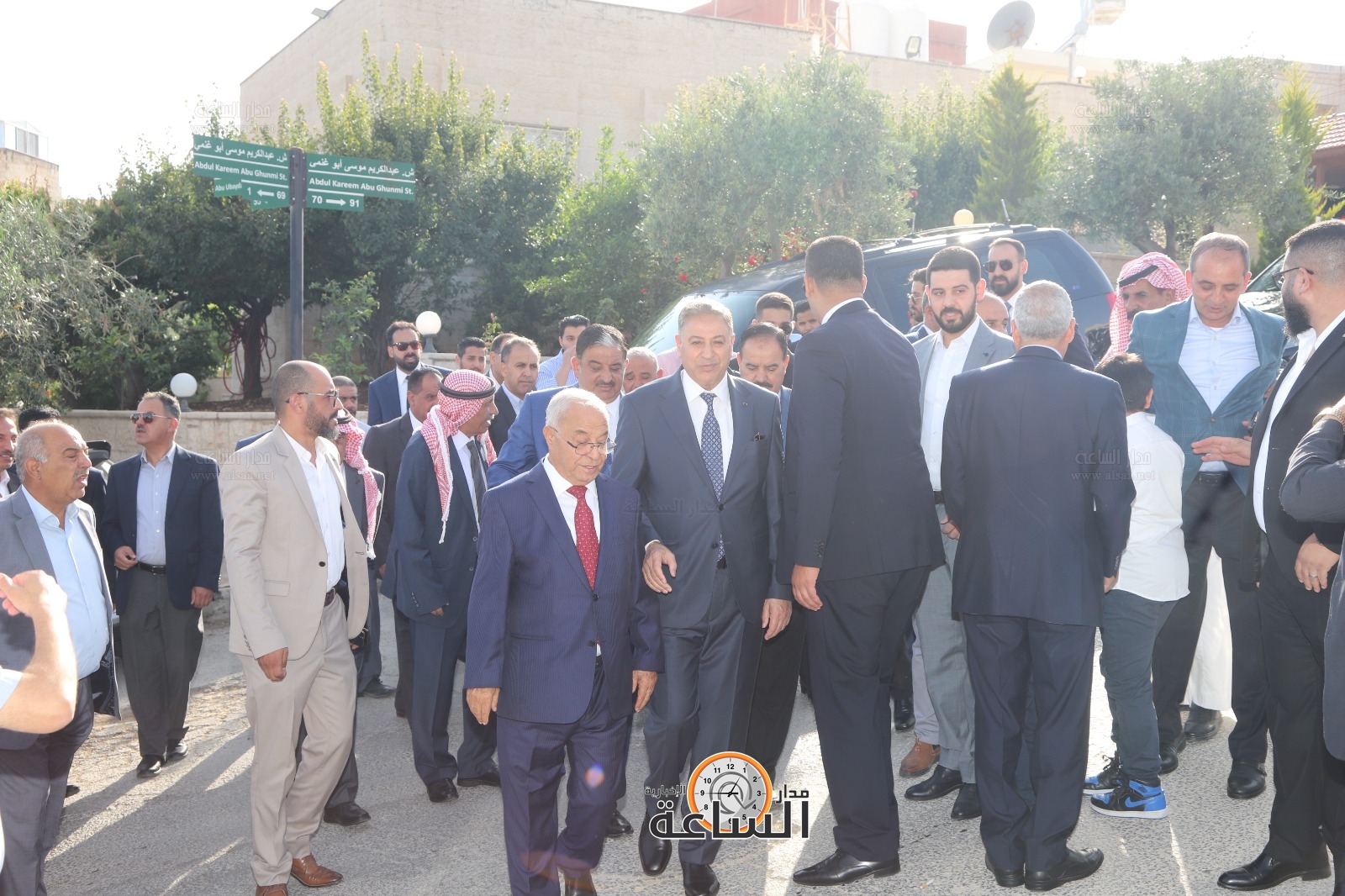 Madar Al-Saa Images 0.8837280678245703