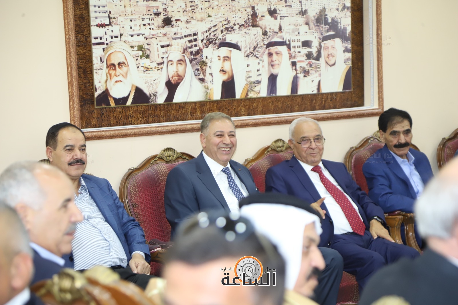 Madar Al-Saa Images 0.6225248482621978