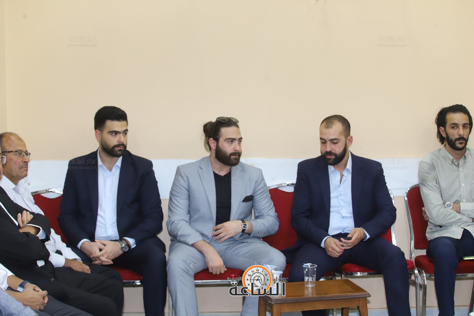 Madar Al-Saa Images 0.440853084638661