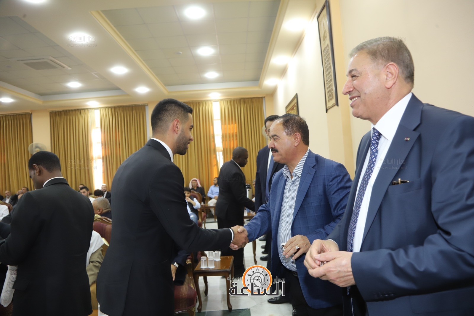 Madar Al-Saa Images 0.04752167161576615