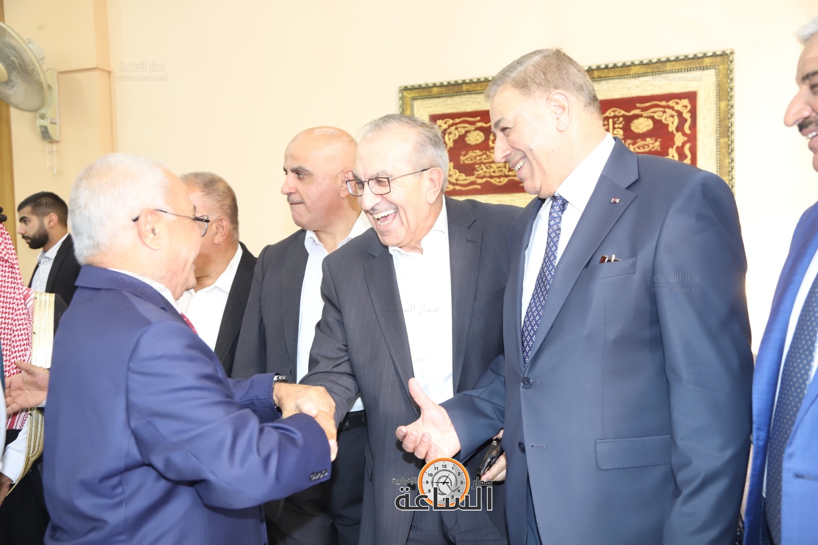 Madar Al-Saa Images 0.6137522332174584