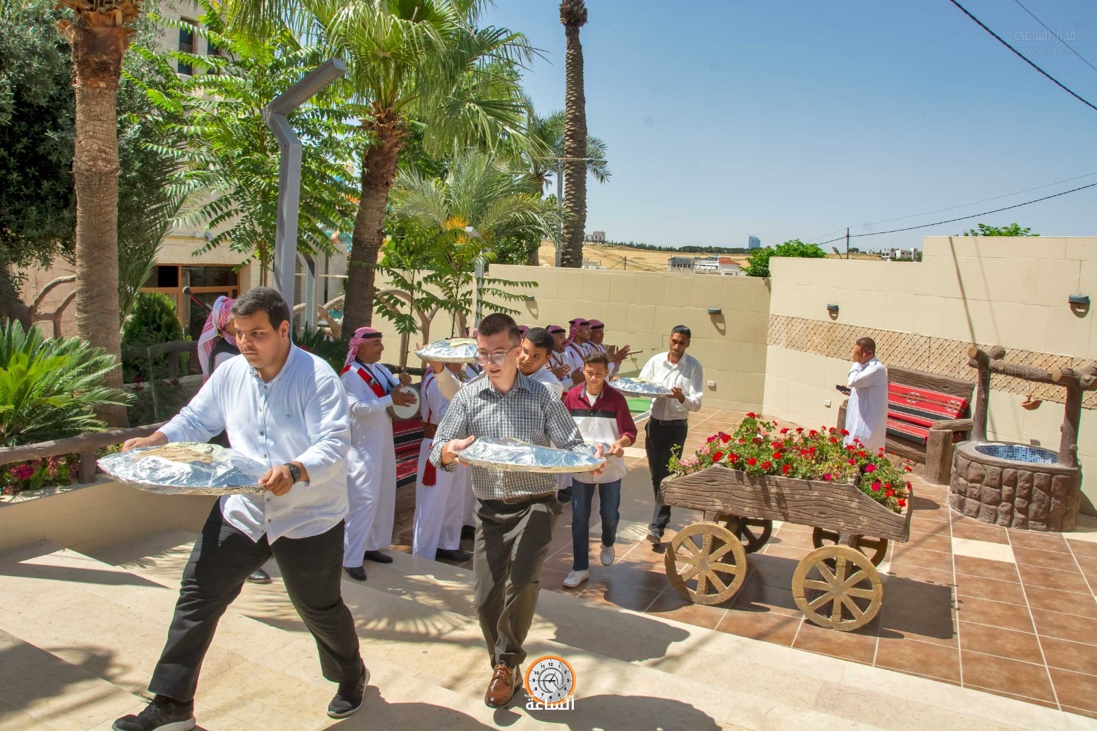 Madar Al-Saa Images 0.2898892613997557