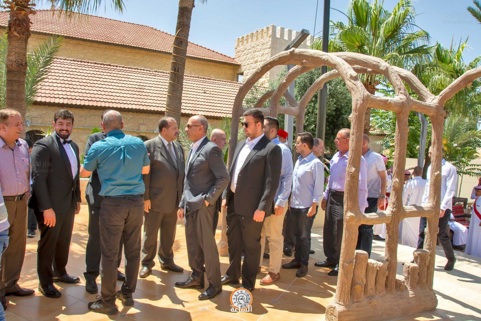 Madar Al-Saa Images 0.6626601125012226