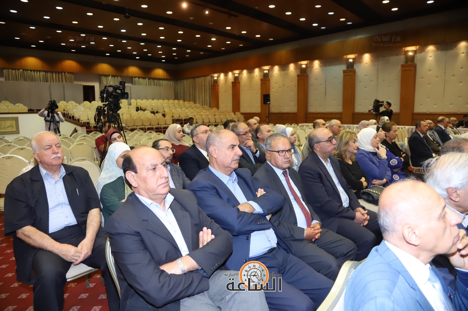 Madar Al-Saa Images 0.6758483420800465