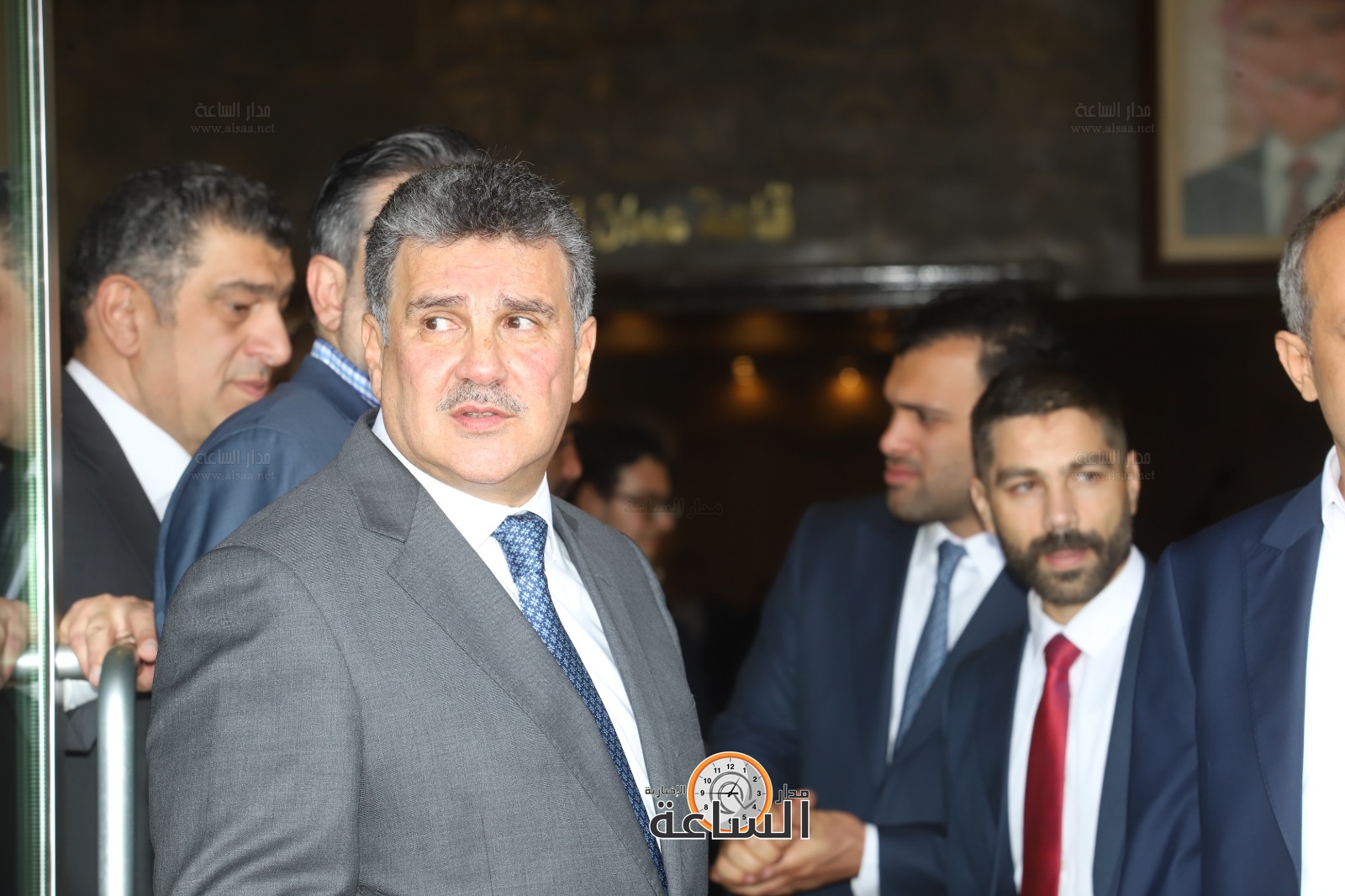 Madar Al-Saa Images 0.5005040365748551