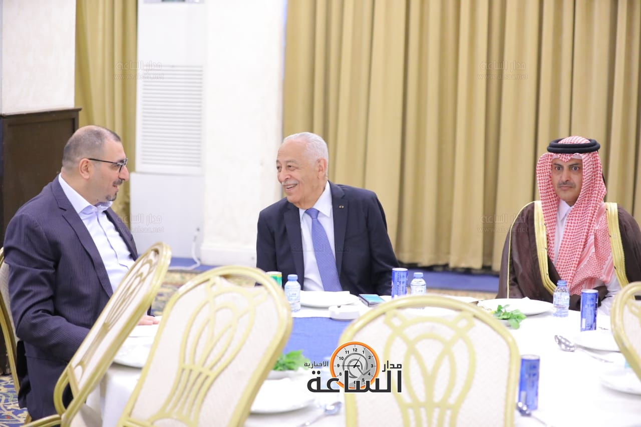 Madar Al-Saa Images 0.7847957306982429