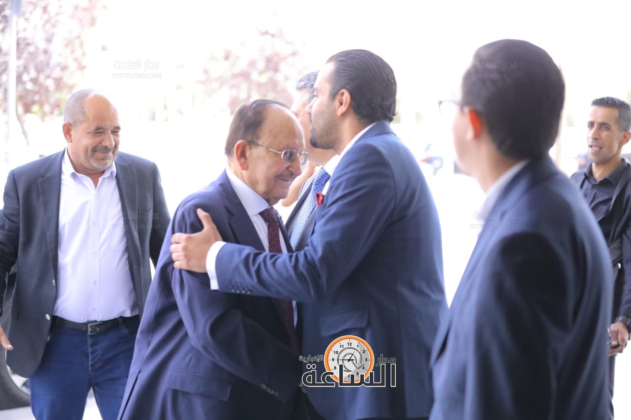 Madar Al-Saa Images 0.06618814247830018