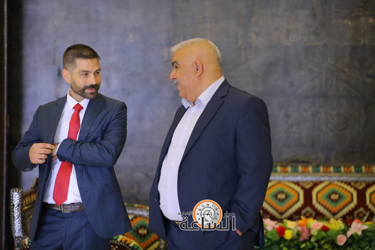 Madar Al-Saa Images 0.24095790681400786