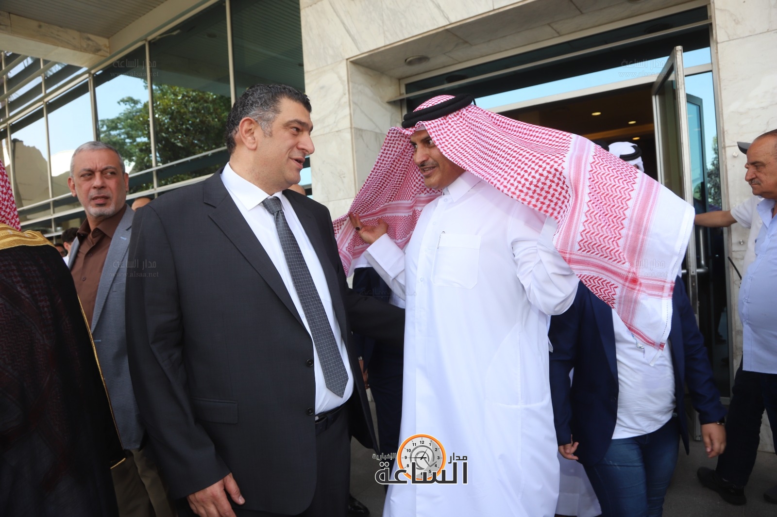 Madar Al-Saa Images 0.684556819289317