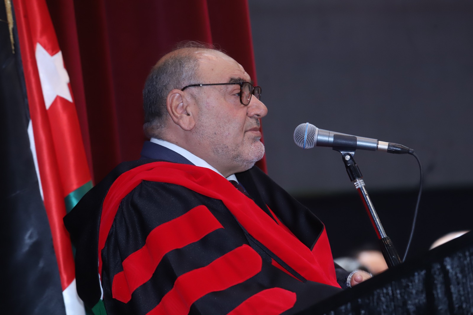 د. فواز الزبون