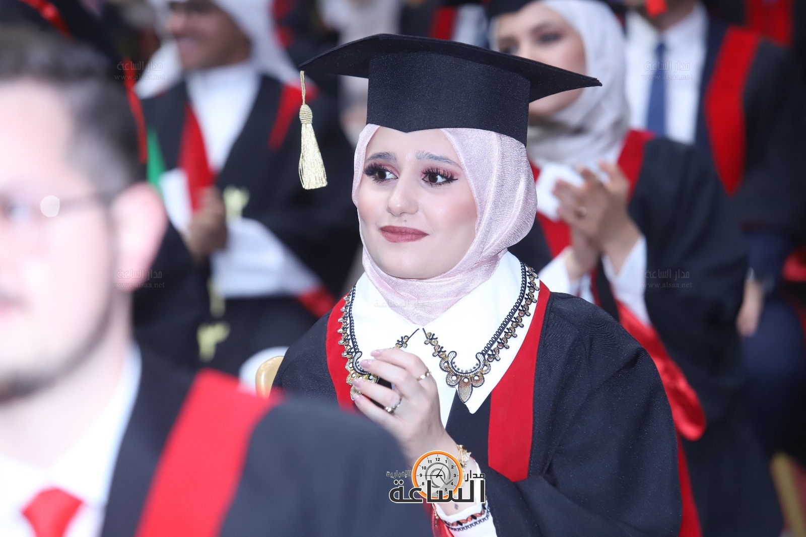 Madar Al-Saa Images 0.7889463905816377