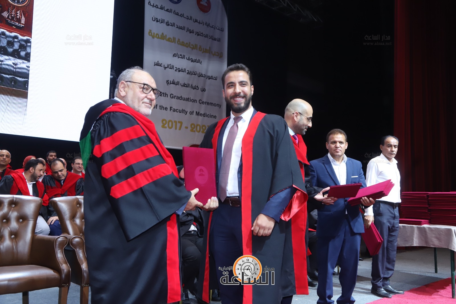 Madar Al-Saa Images 0.03436418825980103