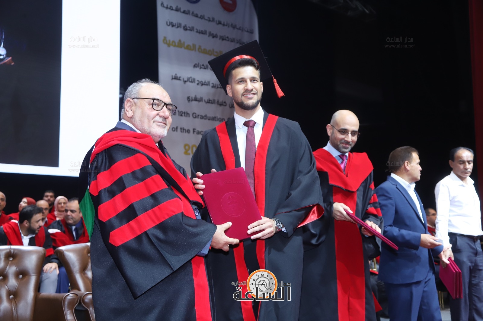 Madar Al-Saa Images 0.15586729110498887