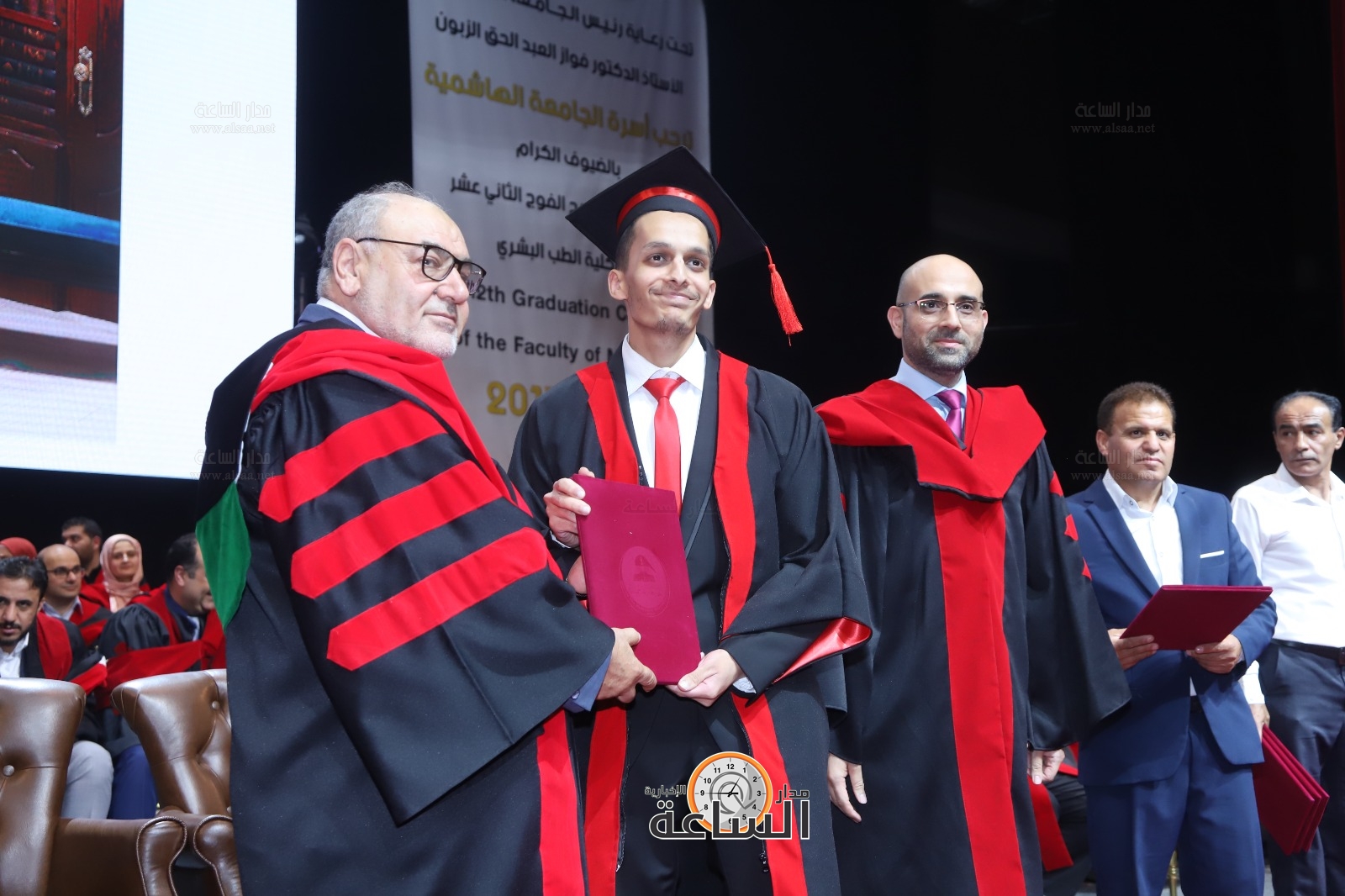 Madar Al-Saa Images 0.29181375371701834