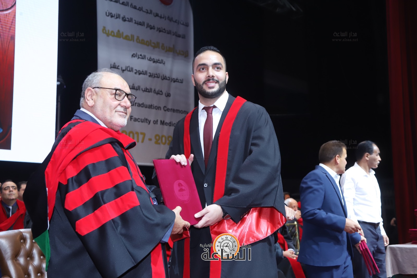 Madar Al-Saa Images 0.4824744234772106