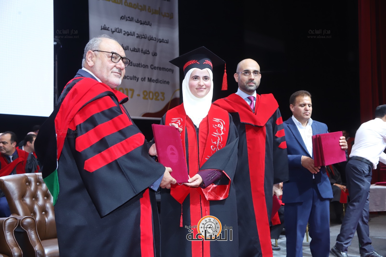 Madar Al-Saa Images 0.48419305985670547