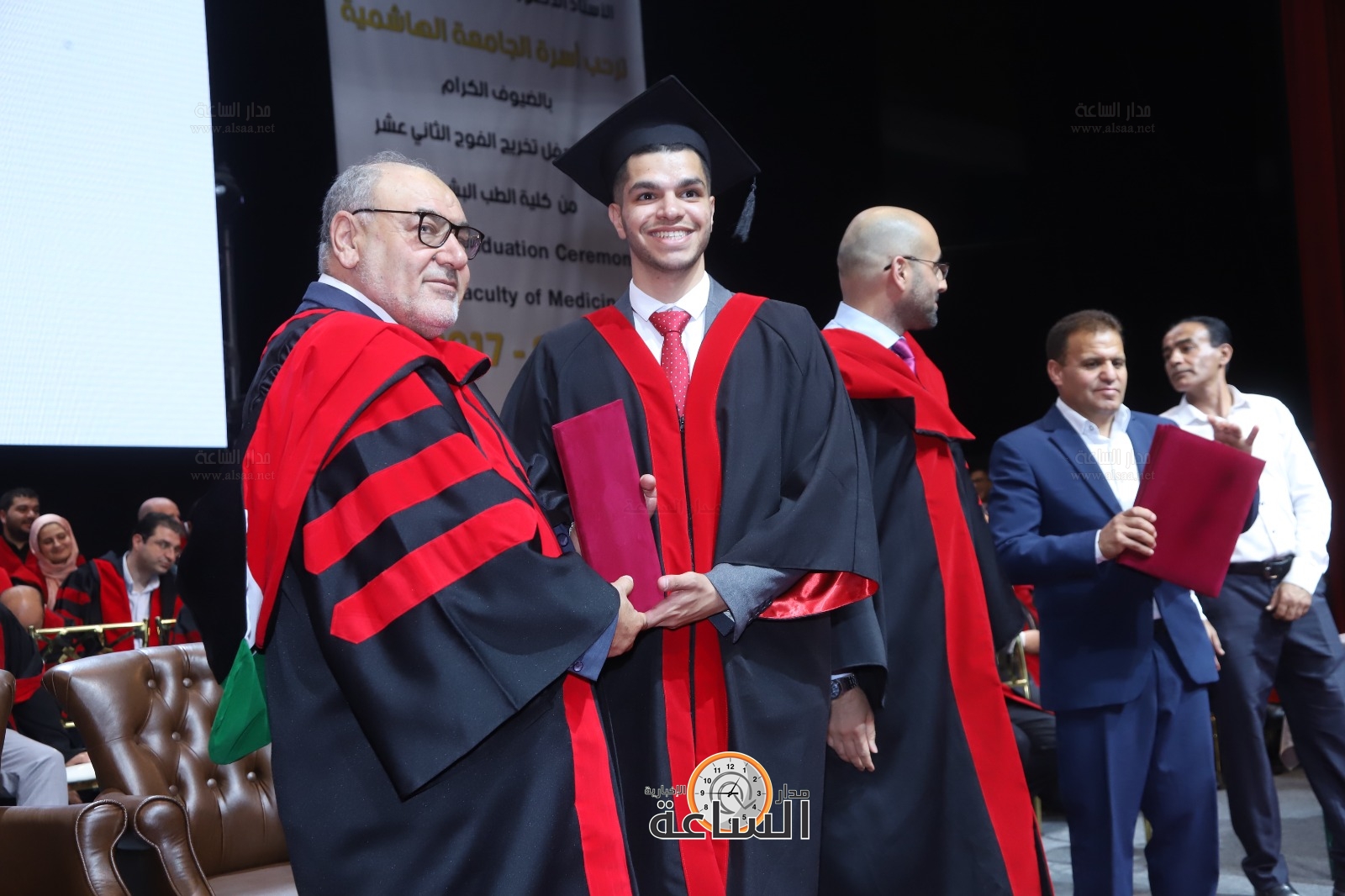 Madar Al-Saa Images 0.6282388696913632