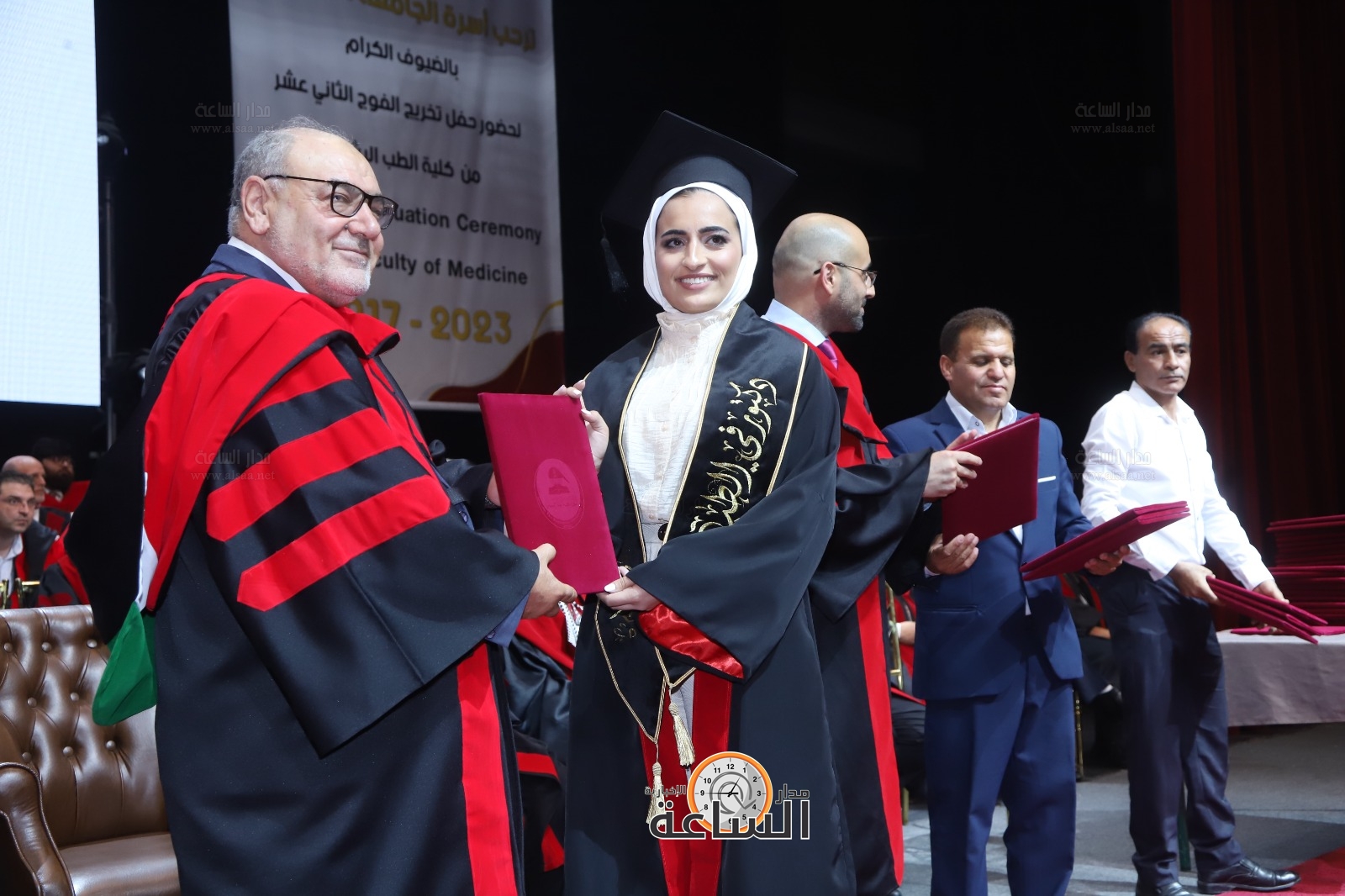 Madar Al-Saa Images 0.7189253344982951