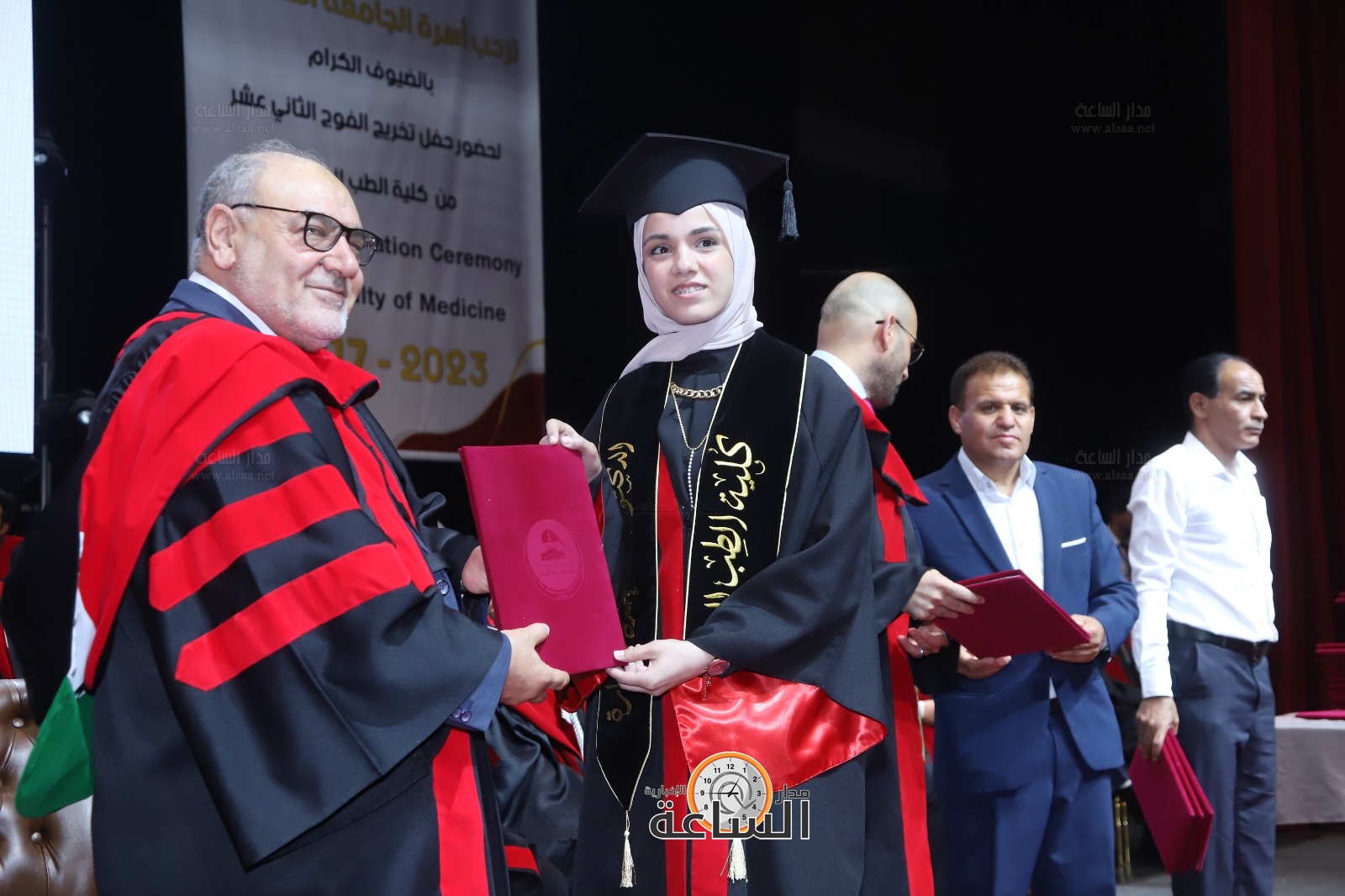 Madar Al-Saa Images 0.42711405315840856