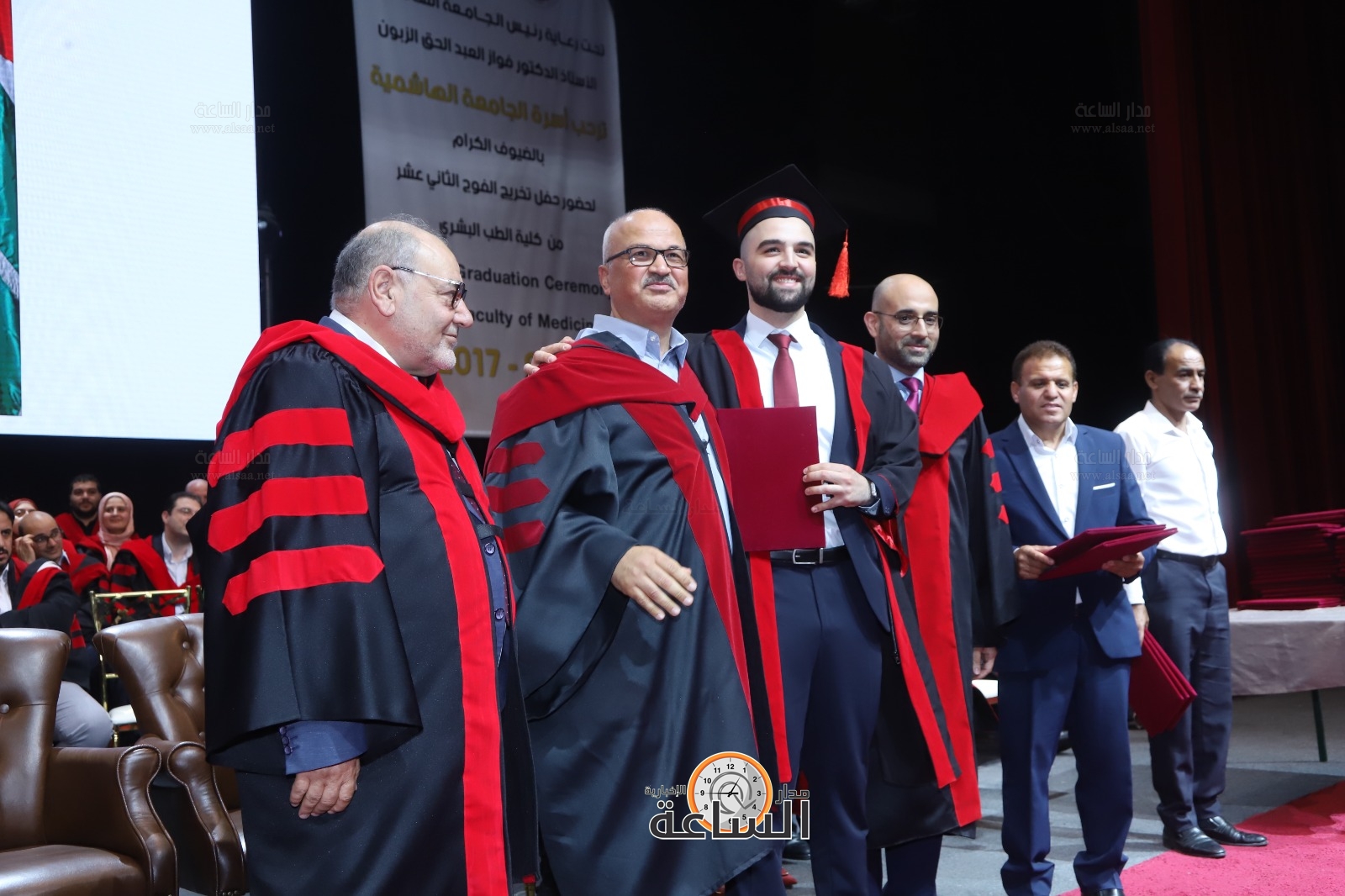 Madar Al-Saa Images 0.9985939766606045