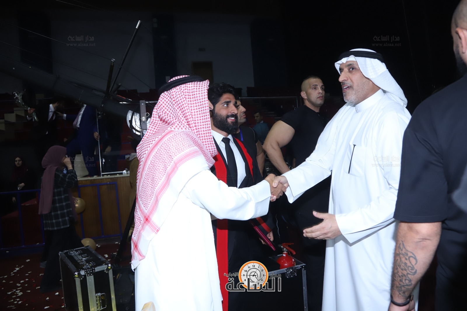 Madar Al-Saa Images 0.024284439464995256